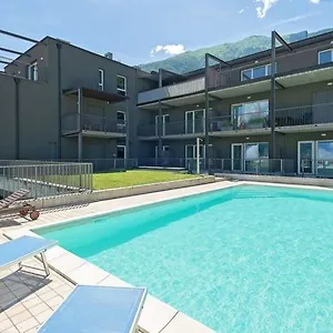  Appartement Modern Lake View With Pool